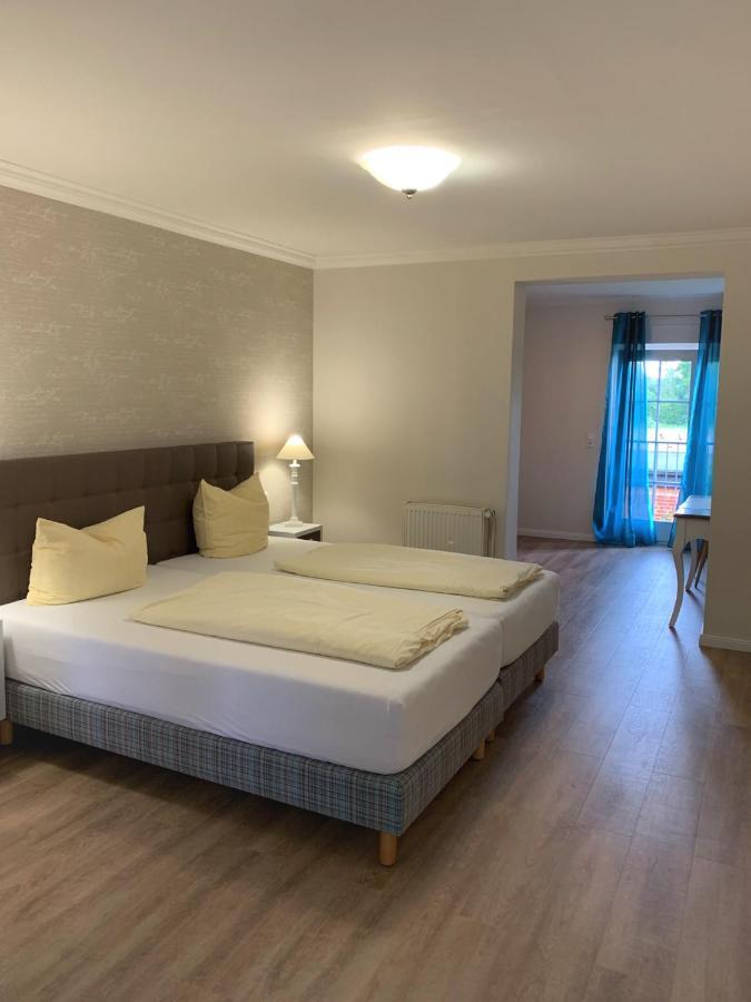 Landhotel Franck Garni Brietlingen Bagian luar foto