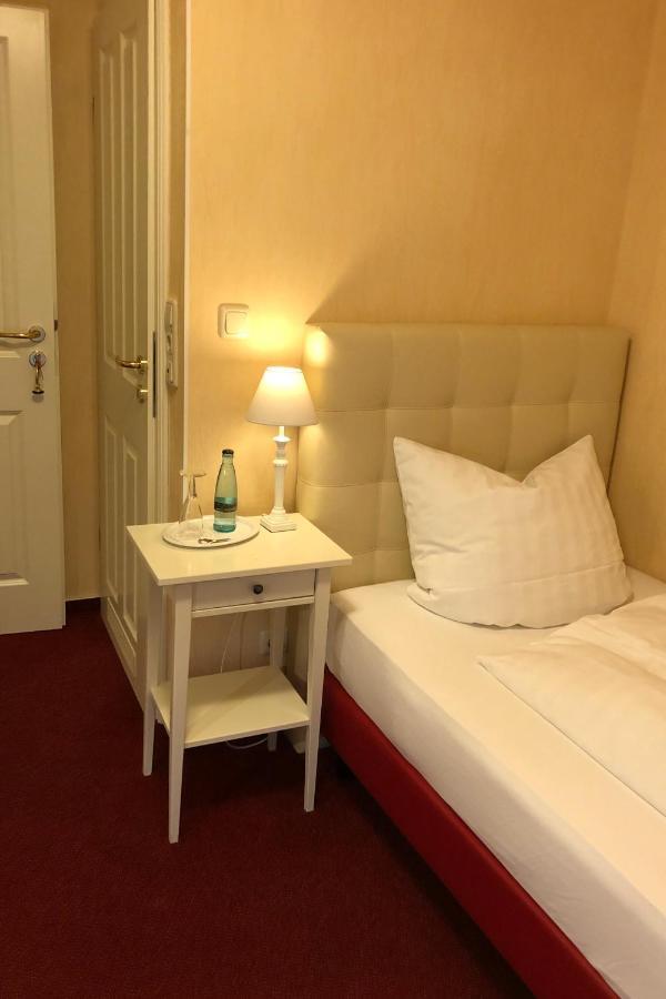 Landhotel Franck Garni Brietlingen Bagian luar foto